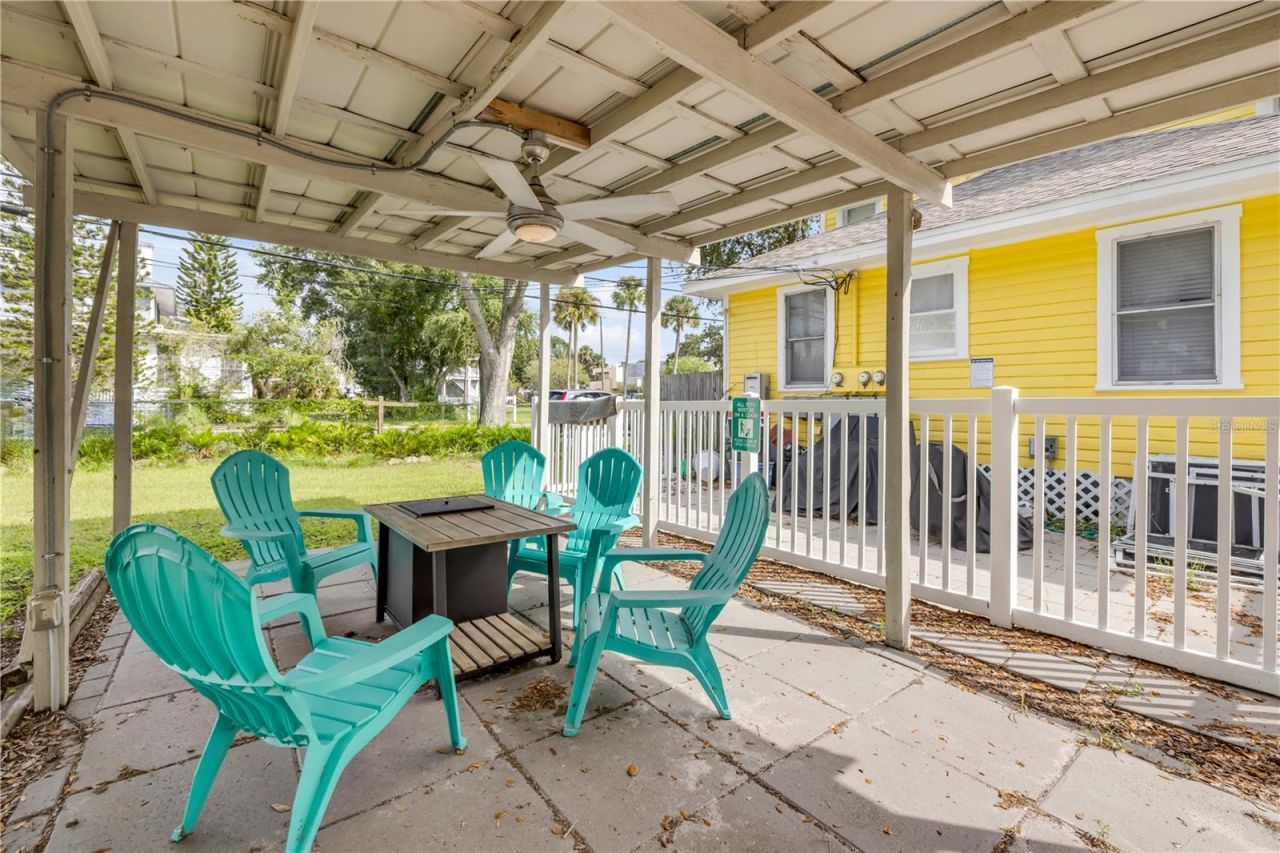 200 Live Oak Street, New Smyrna Beach, FL 32168 Photo