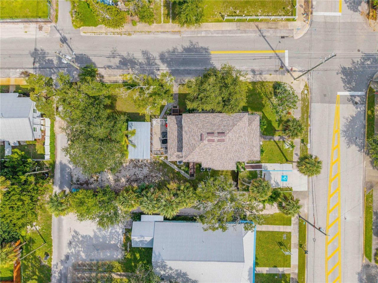 200 Live Oak Street, New Smyrna Beach, FL 32168 Photo