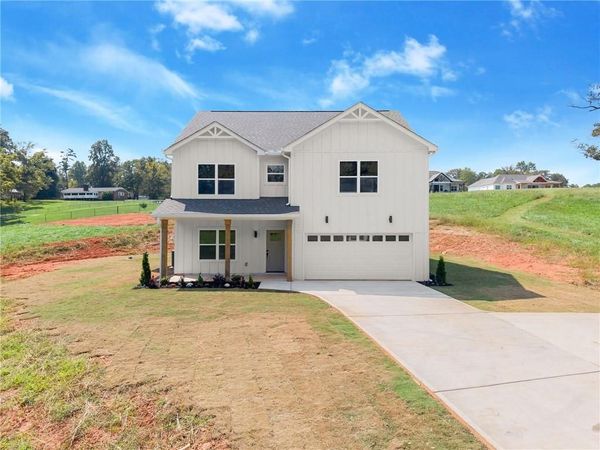 274 HARDMAN Road, Clarkesville, GA 30523