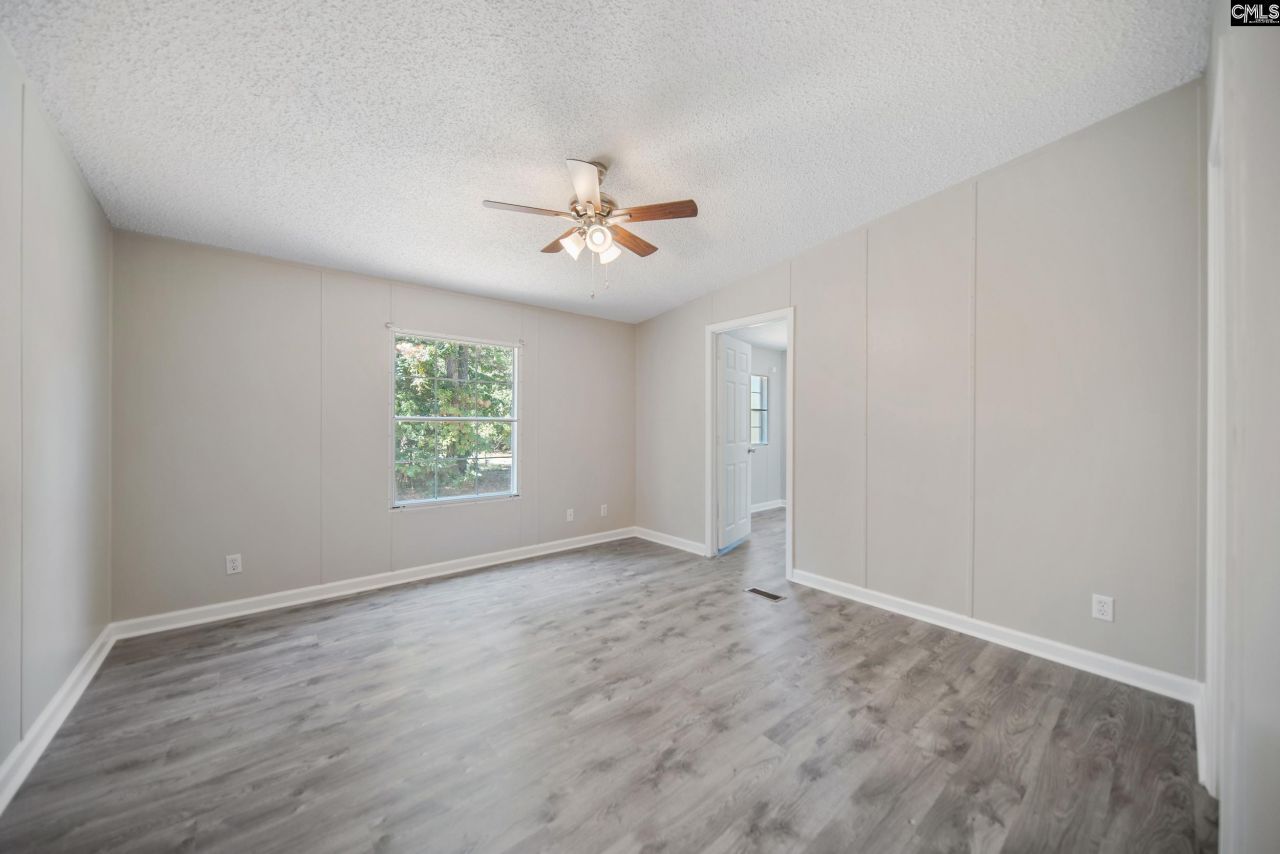 145 Glencrest Drive Photo 20