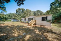 145 Glencrest Drive photo 4