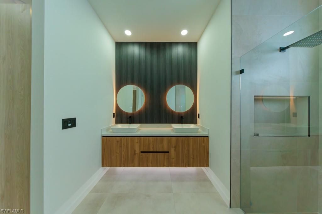 1801 NW 10th Ter, Cape Coral, FL 33993 Photo