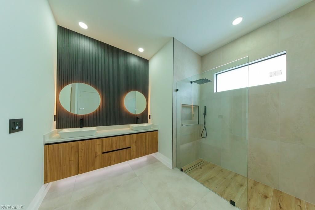 1801 NW 10th Ter, Cape Coral, FL 33993 Photo