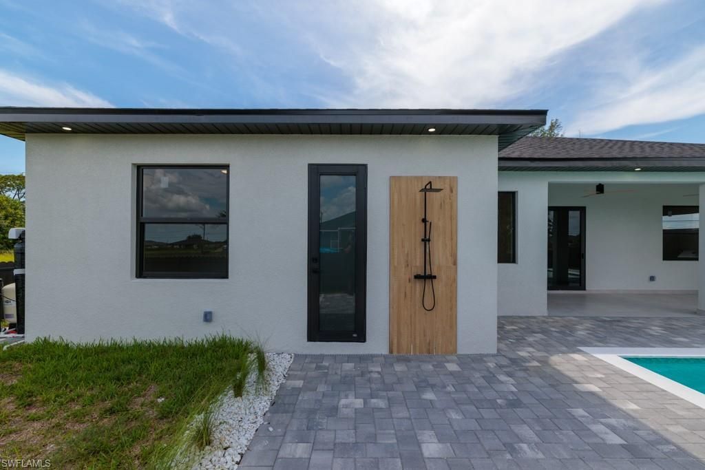 1801 NW 10th Ter, Cape Coral, FL 33993 Photo