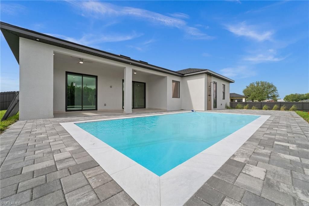 1801 NW 10th Ter, Cape Coral, FL 33993 Photo