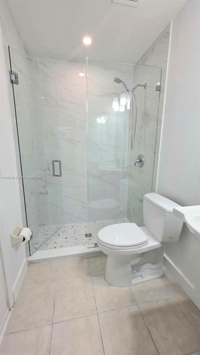 5570 NW 107th Ave, Unit 902, Doral, FL 33178 Photo