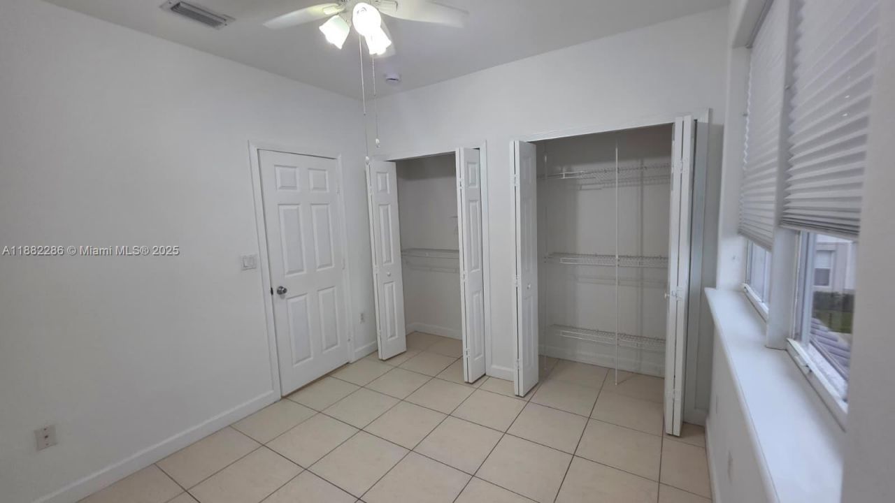 5570 NW 107th Ave, Unit 902, Doral, FL 33178 Photo