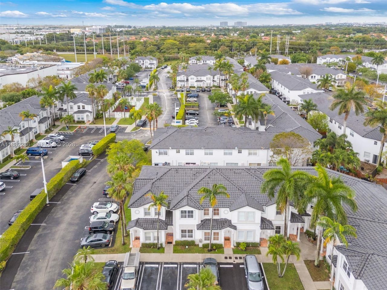 5570 NW 107th Ave, Unit 902, Doral, FL 33178 Photo