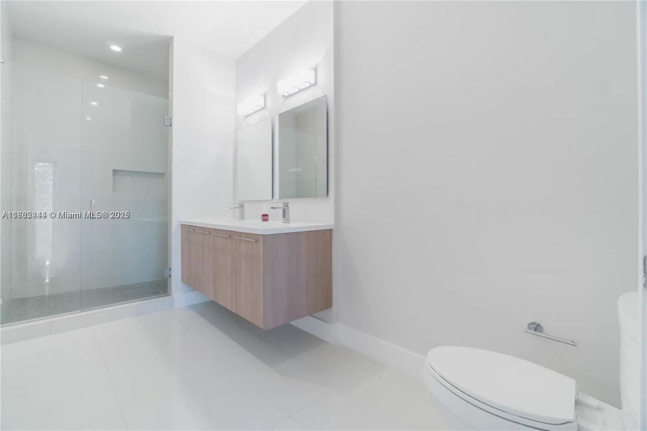 532 SE 1st Cir, Pompano Beach, FL 33060 Photo