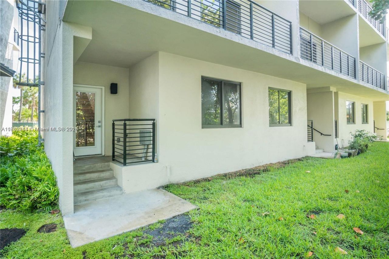 532 SE 1st Cir, Pompano Beach, FL 33060 Photo