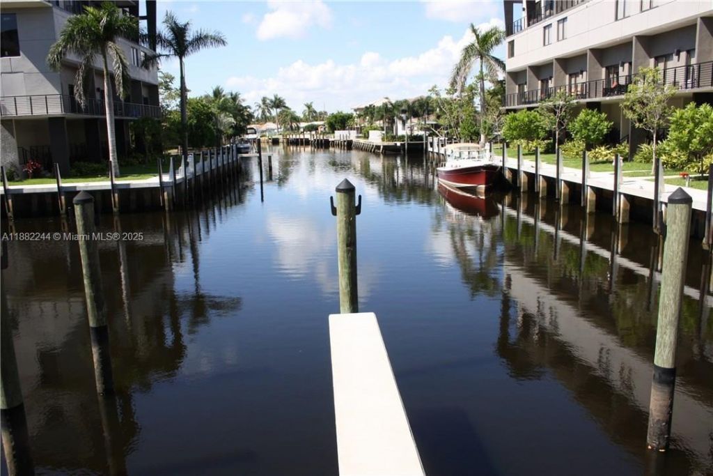 532 SE 1st Cir, Pompano Beach, FL 33060 Photo