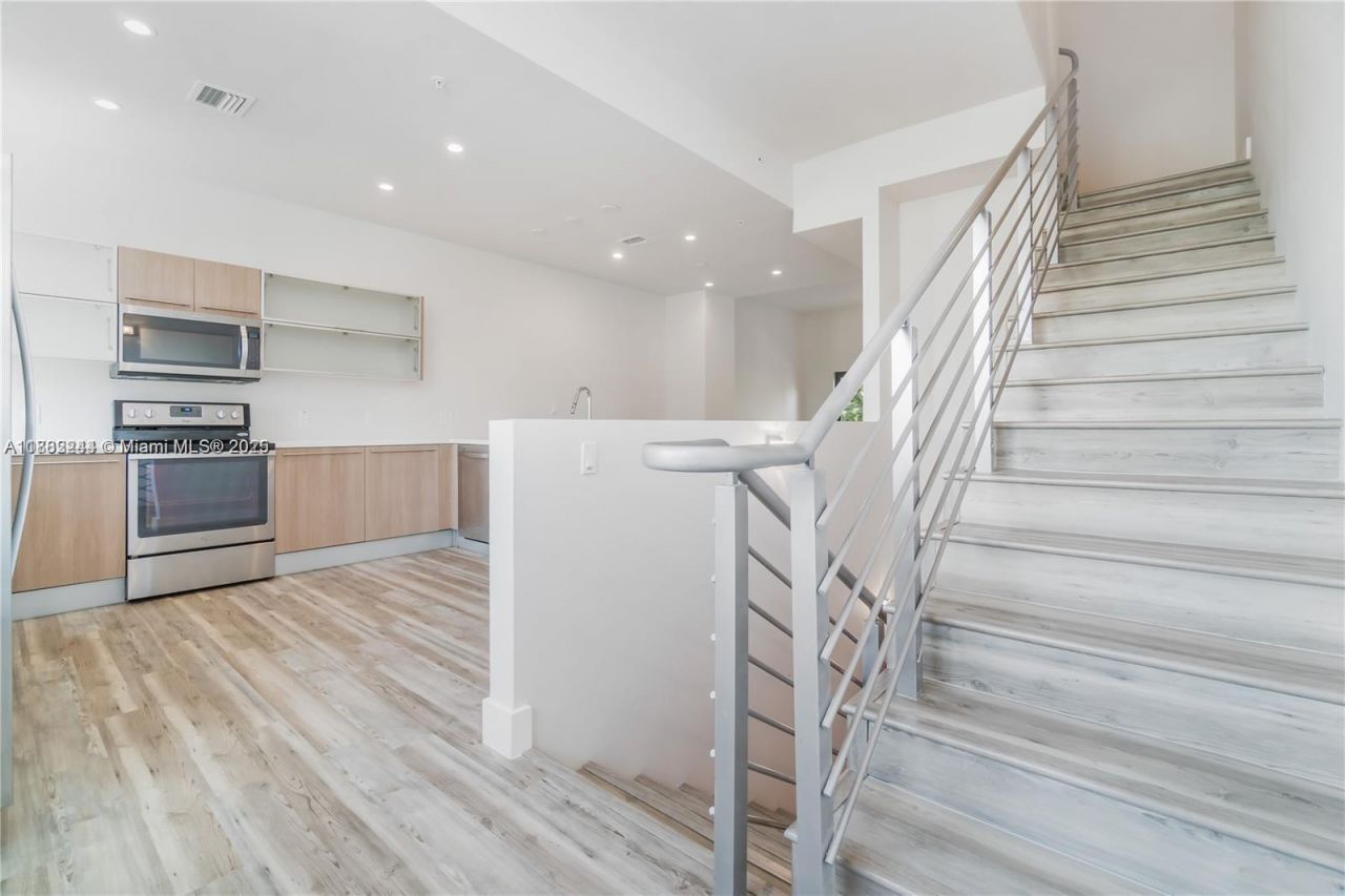 532 SE 1st Cir, Pompano Beach, FL 33060 Photo