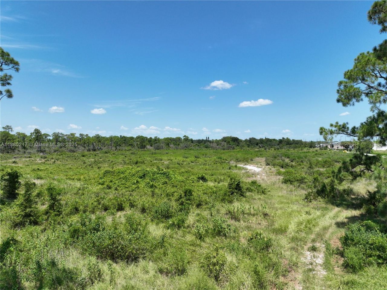 530 Lotus, Sebring, FL 33872 Photo