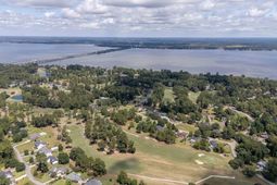 104 Cooper Drive photo 4