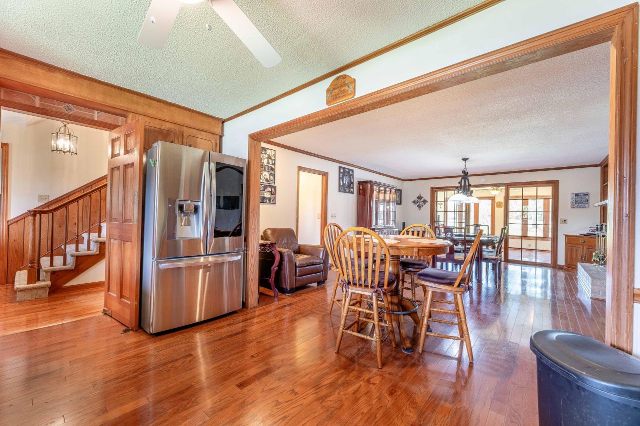 104 Cooper Drive Photo 9