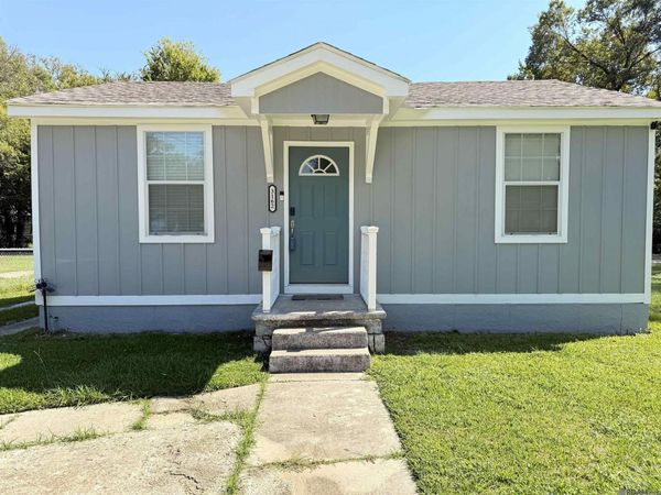 3162 Elm Dr, Baton Rouge, LA 70805