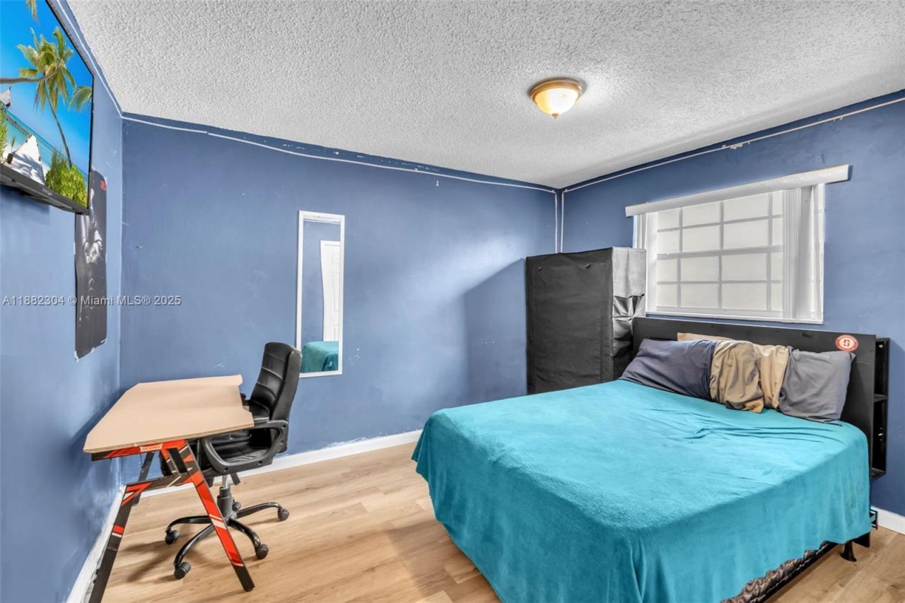 6757 Rose Dr, Miramar, FL 33023 Photo