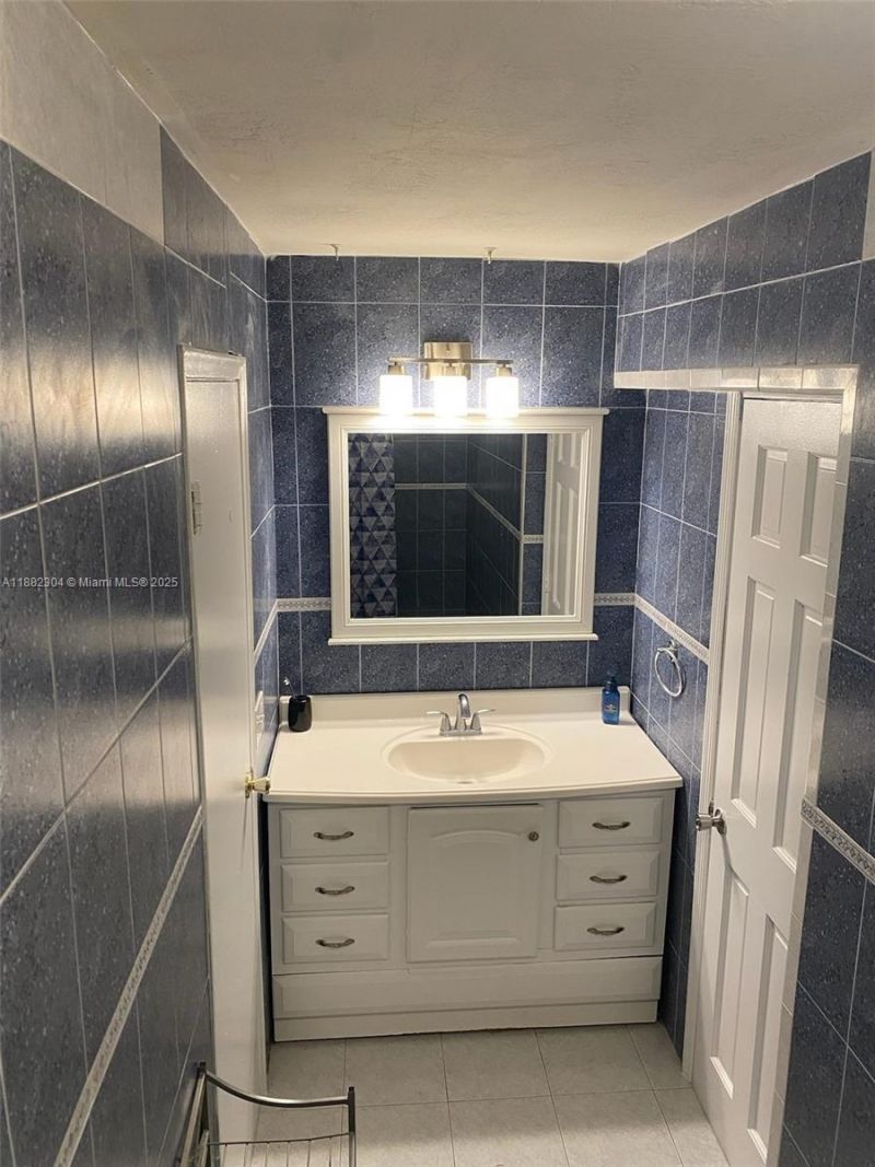 6757 Rose Dr, Miramar, FL 33023 Photo