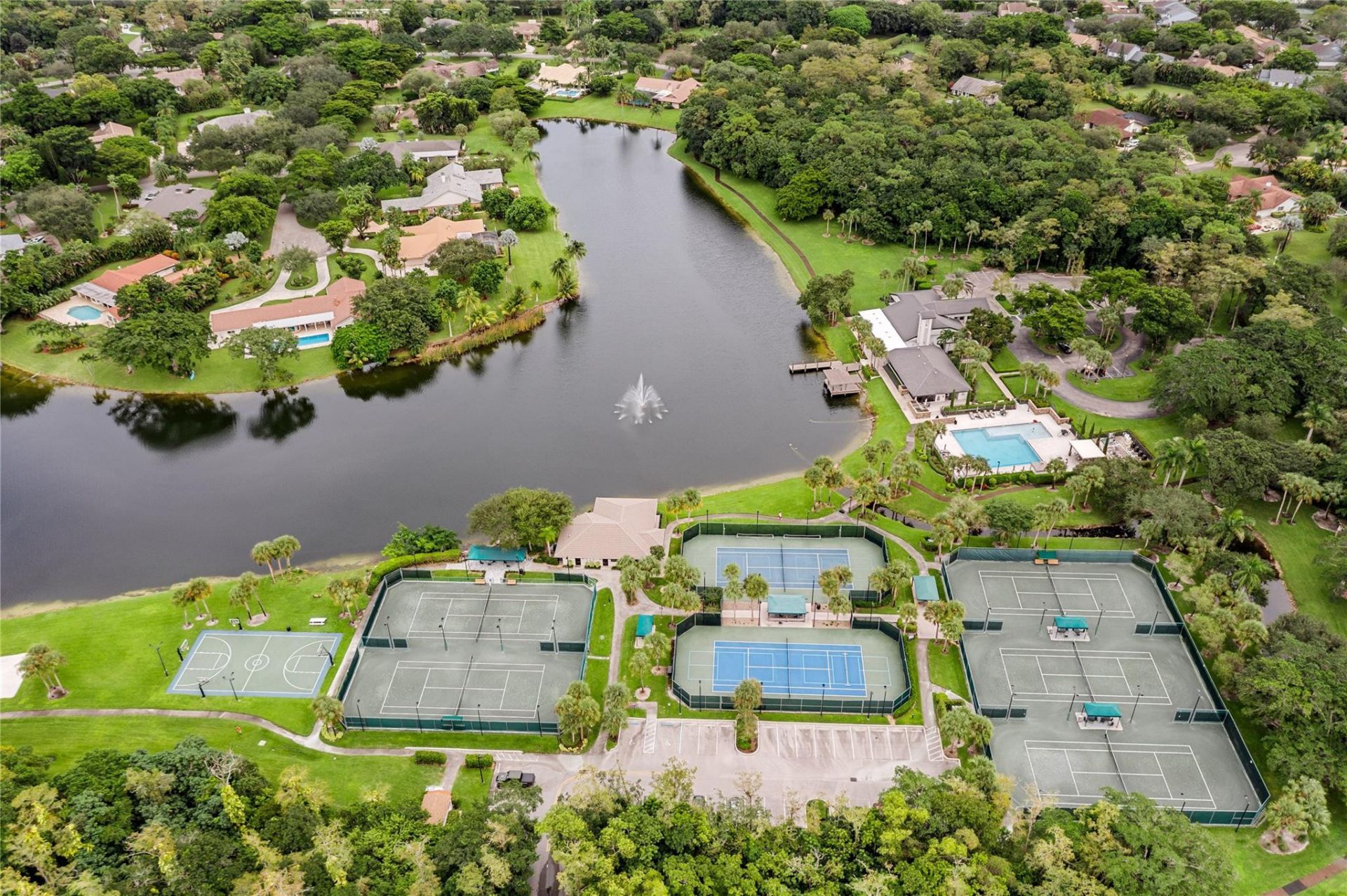 7604 Lexington Lane, Parkland, FL 33067 Photo