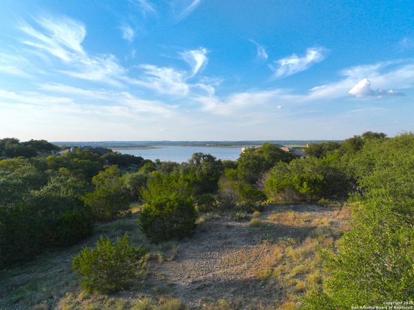 415 Scarlet, Canyon Lake, TX 78133