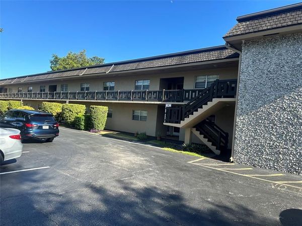 5900 NW 17th Pl, Unit 103, Sunrise, FL 33313