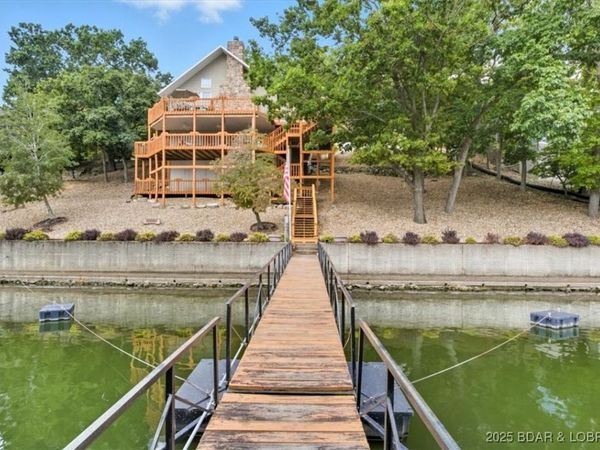 112 Pelican View Lane, Roach, MO 65787