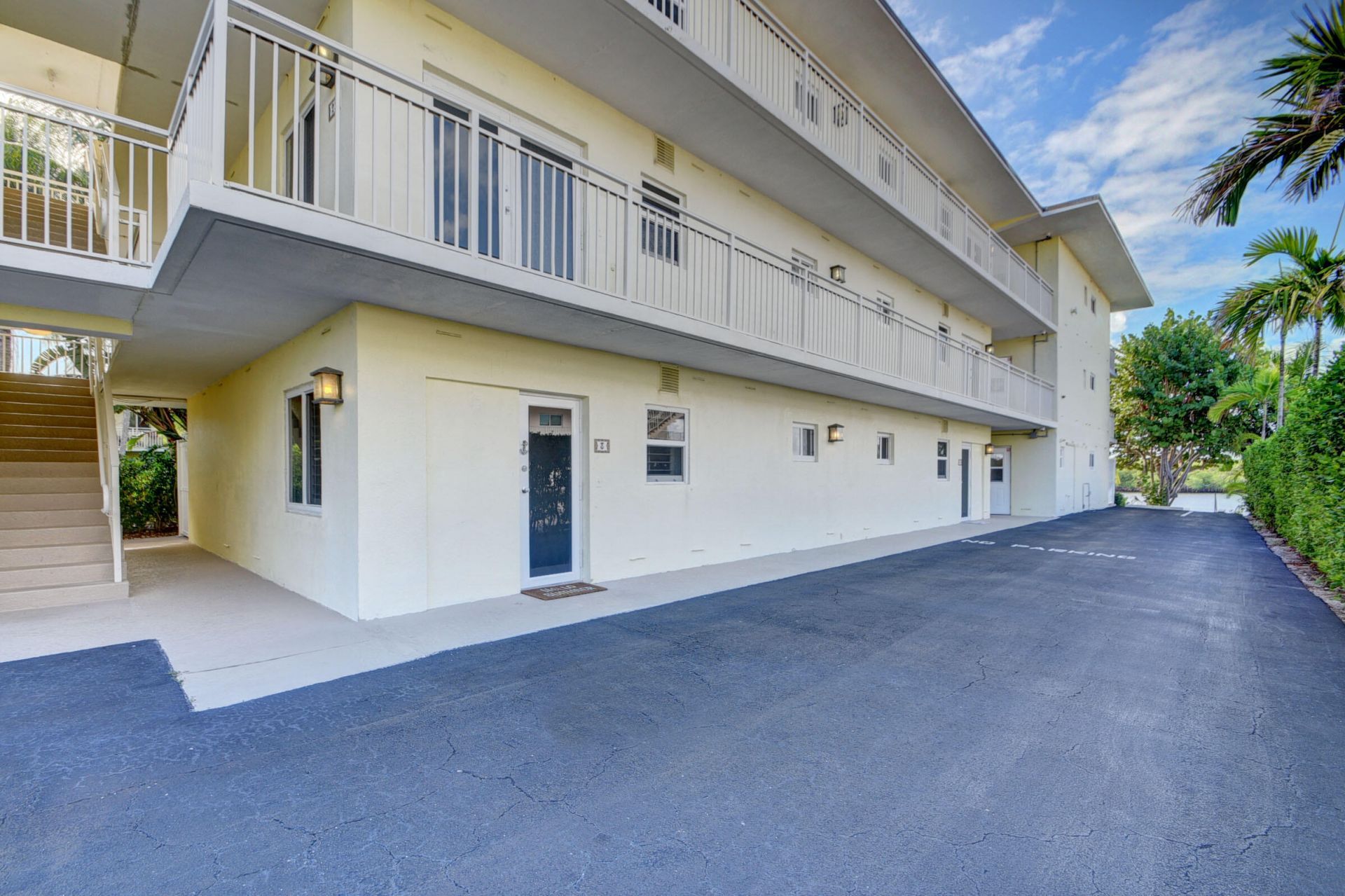 6520 N Ocean Boulevard, Unit 3, Ocean Ridge, FL 33435 Photo