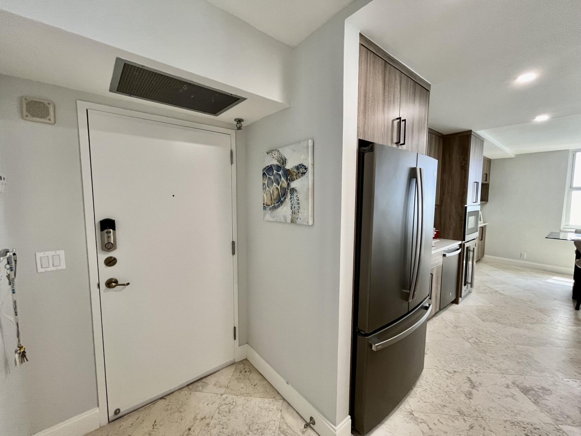 5440 N Ocean Drive, Unit 1107, Singer Island, FL 33404 Photo