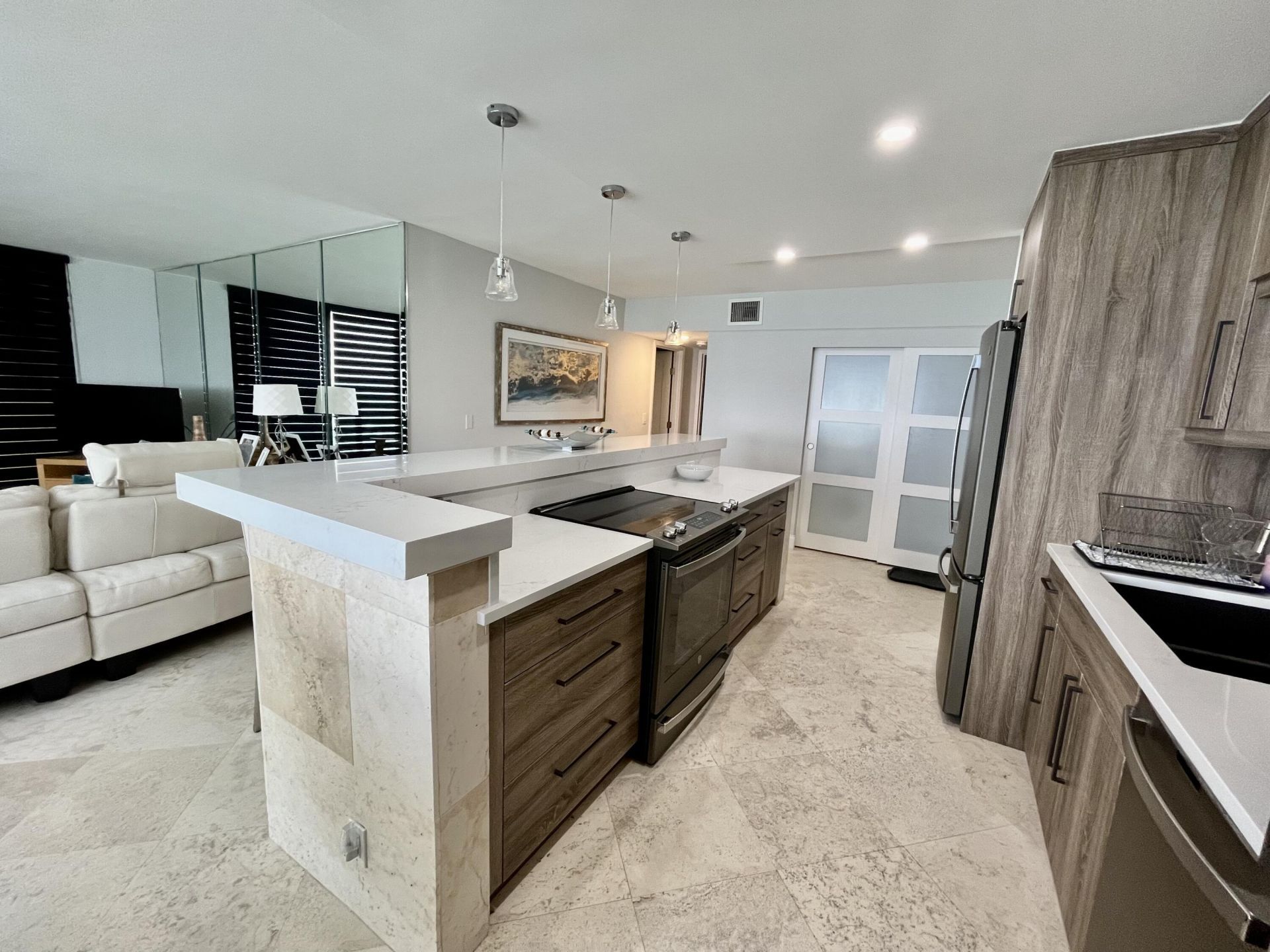 5440 N Ocean Drive, Unit 1107, Singer Island, FL 33404 Photo