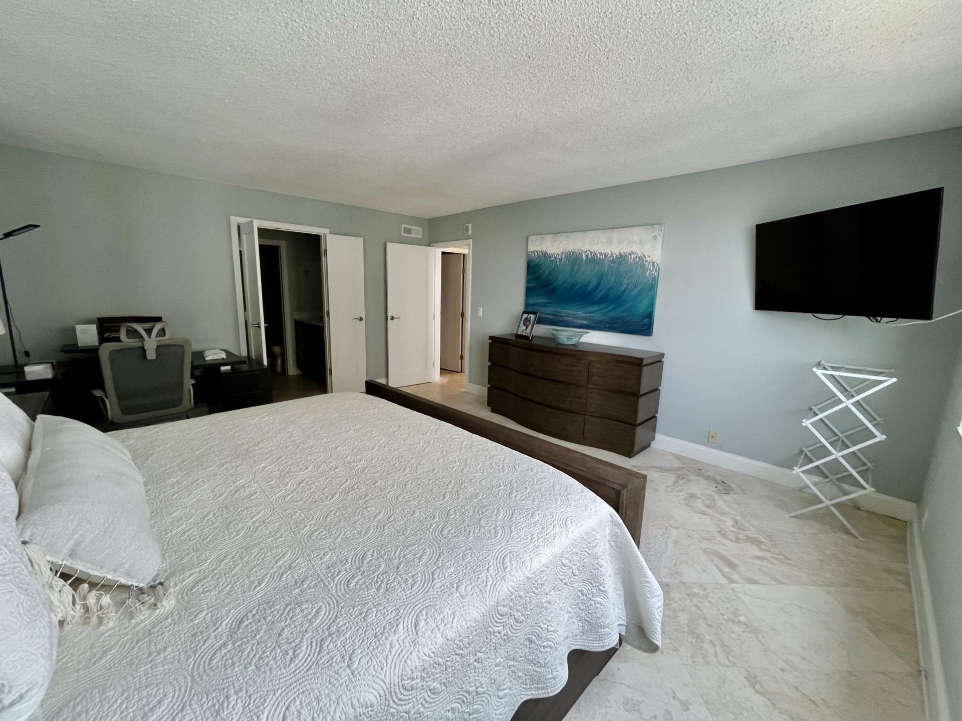 5440 N Ocean Drive, Unit 1107, Singer Island, FL 33404 Photo