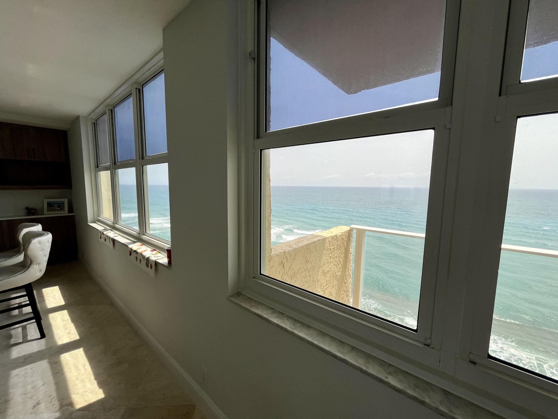 5440 N Ocean Drive, Unit 1107, Singer Island, FL 33404 Photo