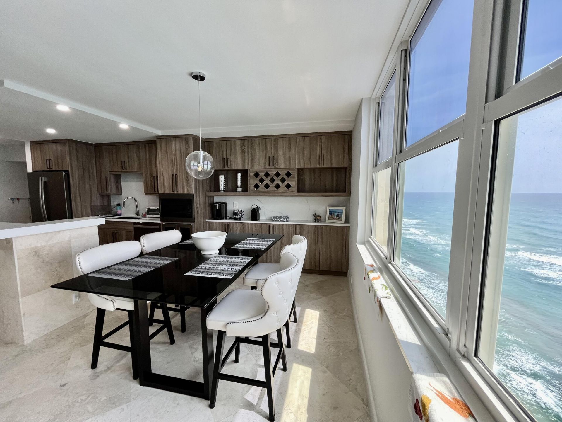 5440 N Ocean Drive, Unit 1107, Singer Island, FL 33404 Photo