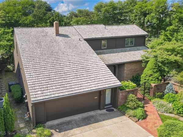 333 N Portage Path, Unit 6, Akron, OH 44303