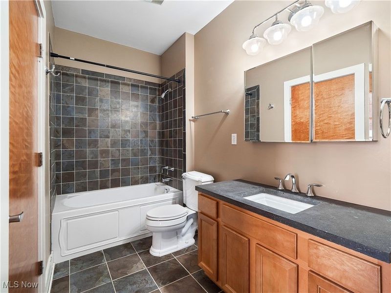 1260 W 4th Street, Unit 401, Cleveland, OH 44113 Photo 28