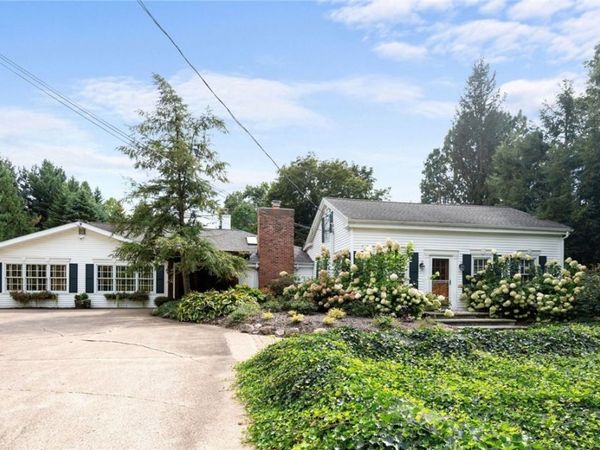 11679 Bell Road, Newbury, OH 44065