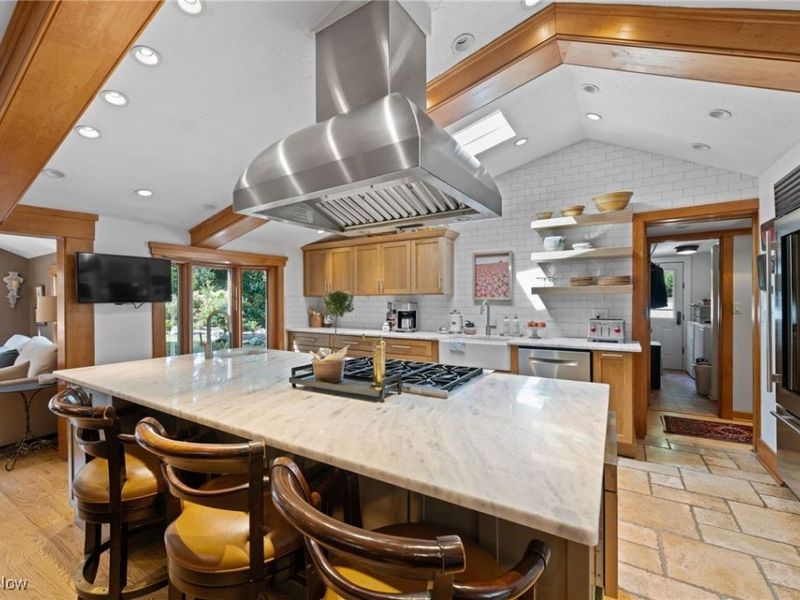 11679 Bell Road, Newbury, OH 44065 Photo 5