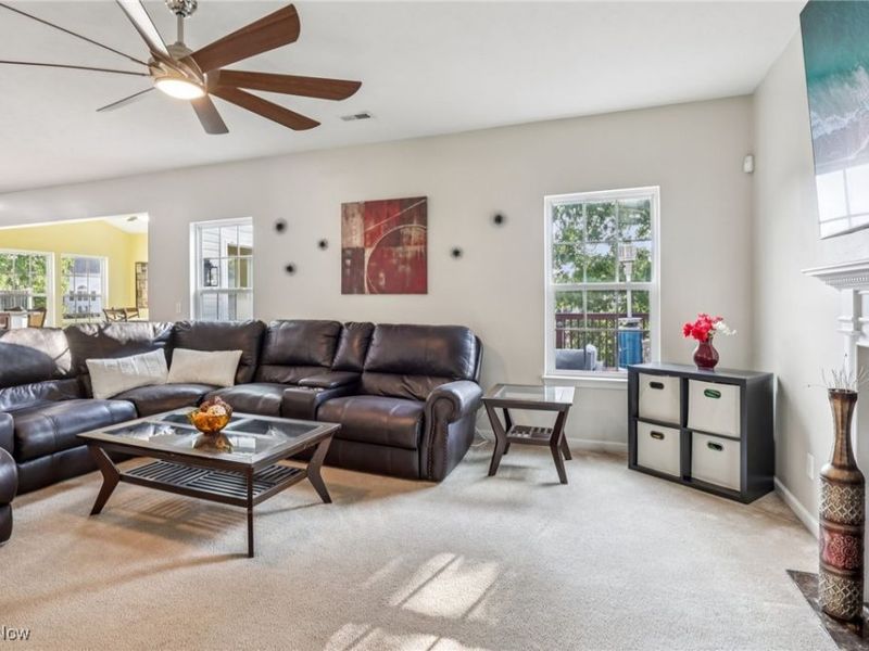 6357 Stonehaven Lane, Bedford, OH 44146 Photo 11