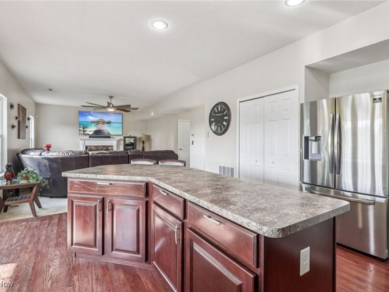 6357 Stonehaven Lane, Bedford, OH 44146 Photo 14