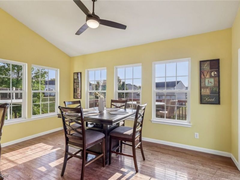 6357 Stonehaven Lane, Bedford, OH 44146 Photo 17