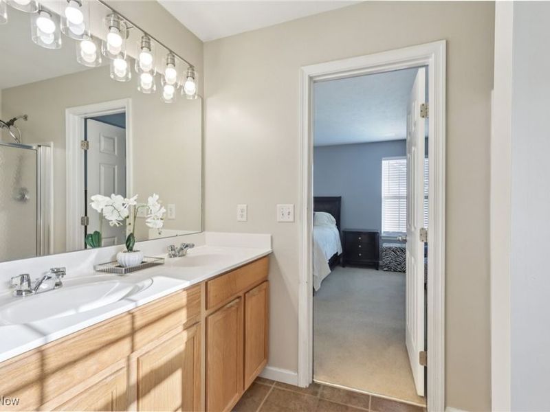 6357 Stonehaven Lane, Bedford, OH 44146 Photo 24