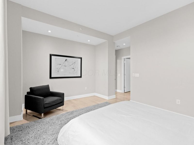 1145 N High Street, Unit 203, Columbus, OH 43201 Photo 34