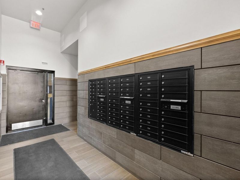 1145 N High Street, Unit 203, Columbus, OH 43201 Photo 8