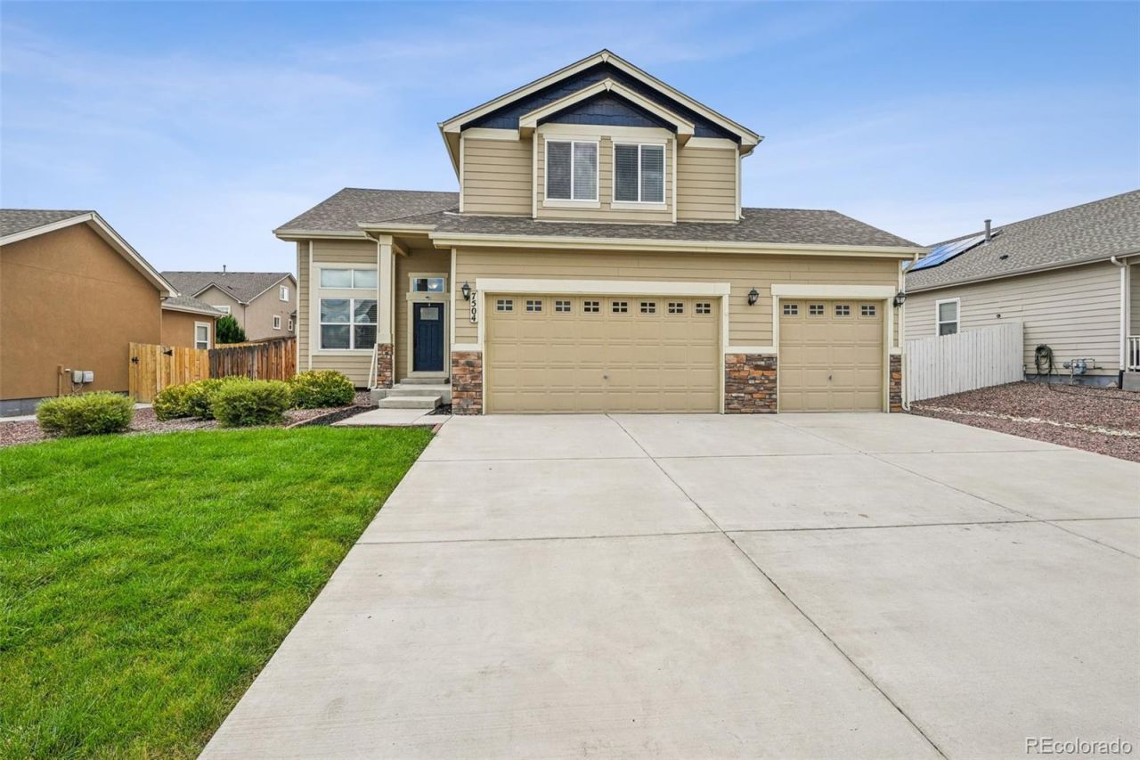7504 Bonterra Lane, Colorado Springs, CO 80925 Main Photo