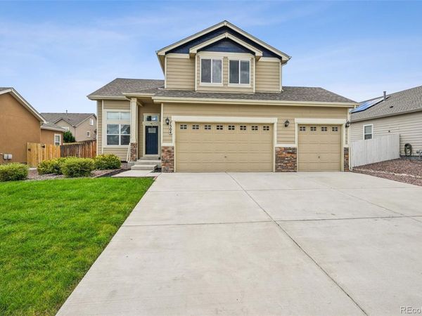 7504 Bonterra Lane, Colorado Springs, CO 80925