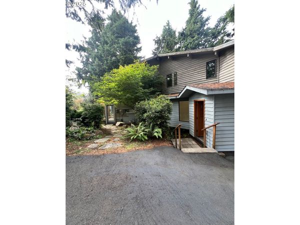 527 EAGLES NEST LN, Gleneden Beach, OR 97388
