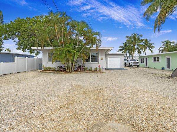 132 Gardenia Street, Tavernier, FL 33070