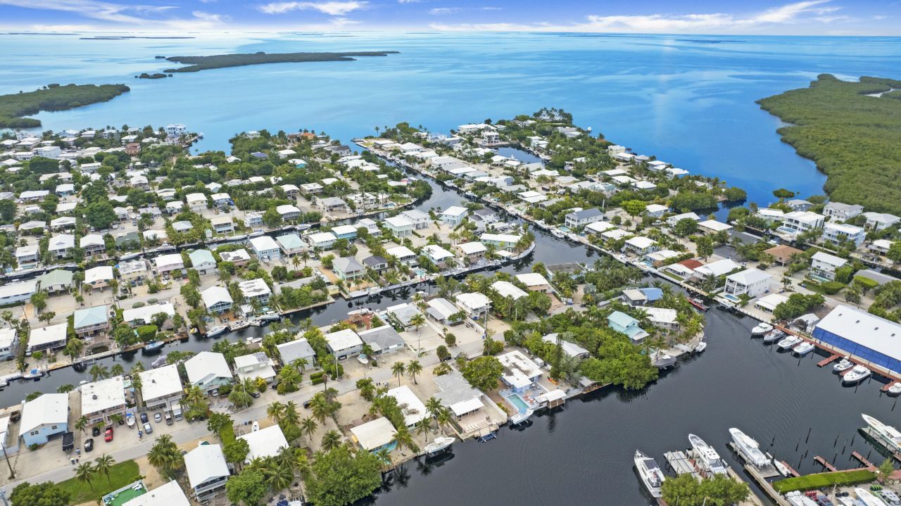 132 Gardenia Street, Tavernier, FL 33070 Photo