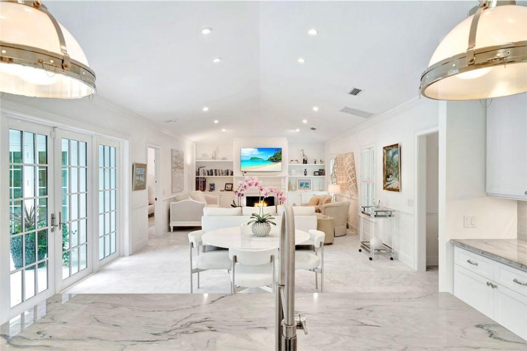 615 Riomar Drive, Vero Beach, FL 32963 Photo