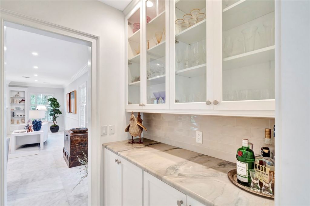 615 Riomar Drive, Vero Beach, FL 32963 Photo
