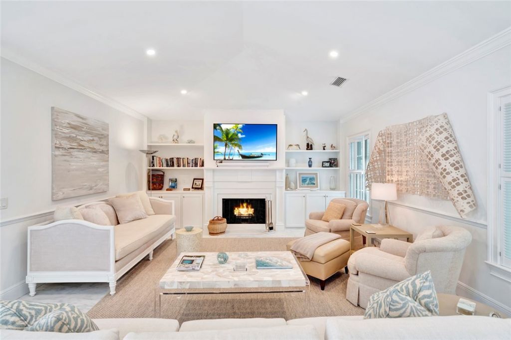 615 Riomar Drive, Vero Beach, FL 32963 Photo